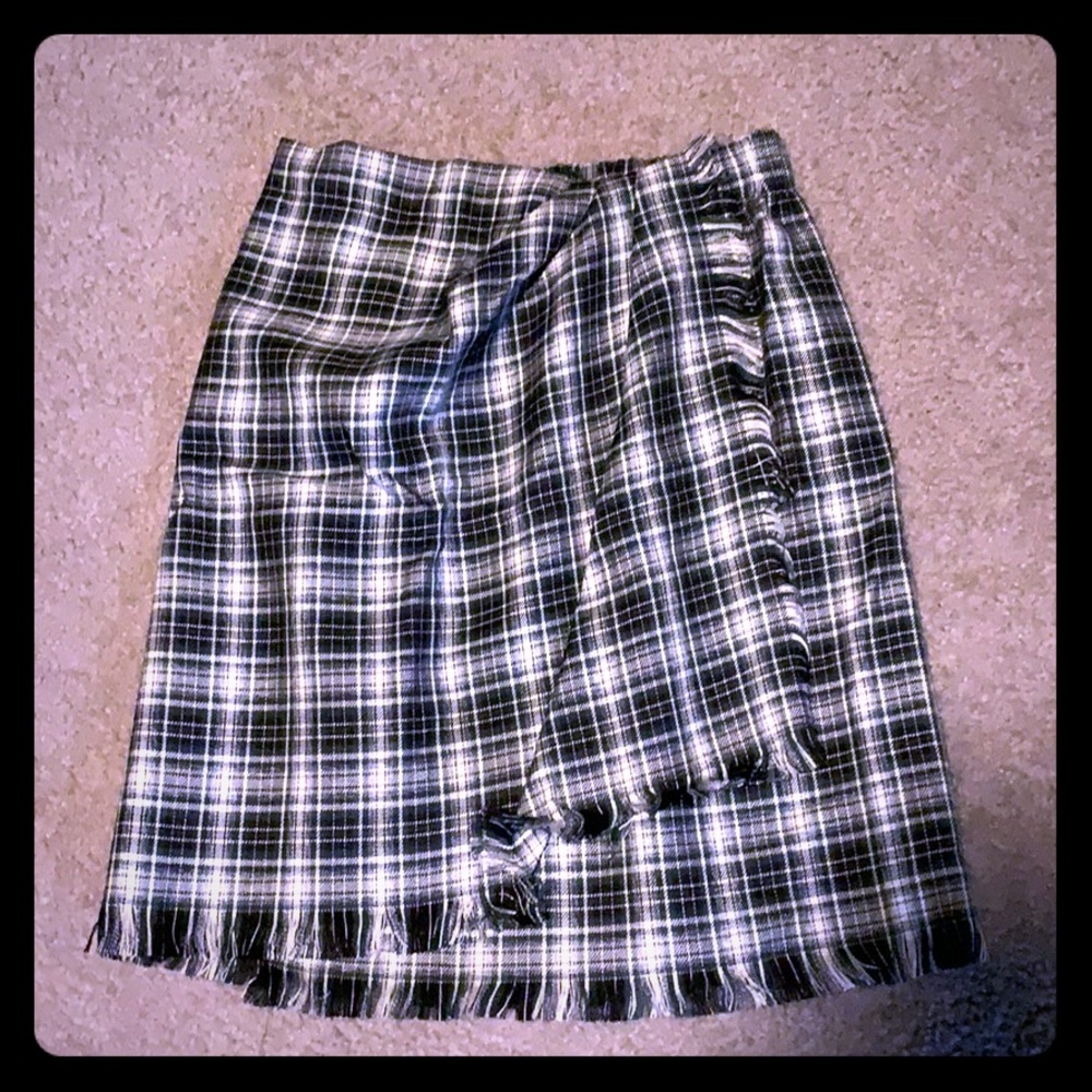 Green and black plaid mini skirt